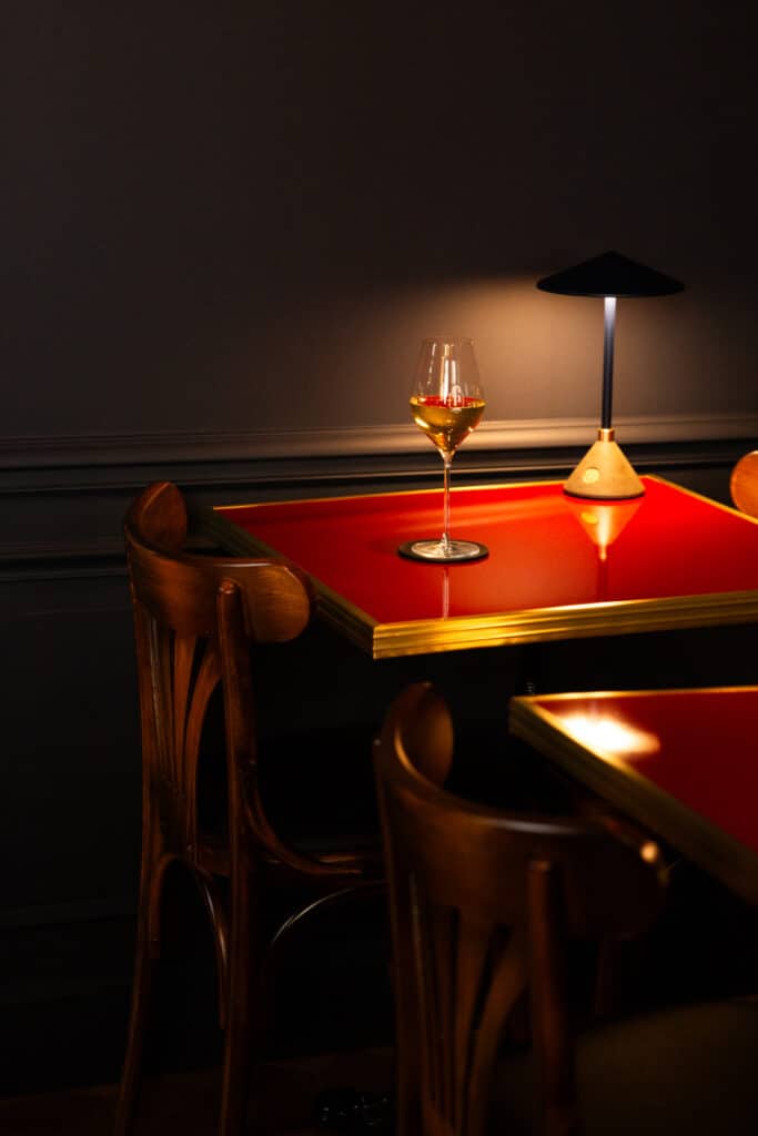 Bar 1824, cocktail & spirits bar in Caen