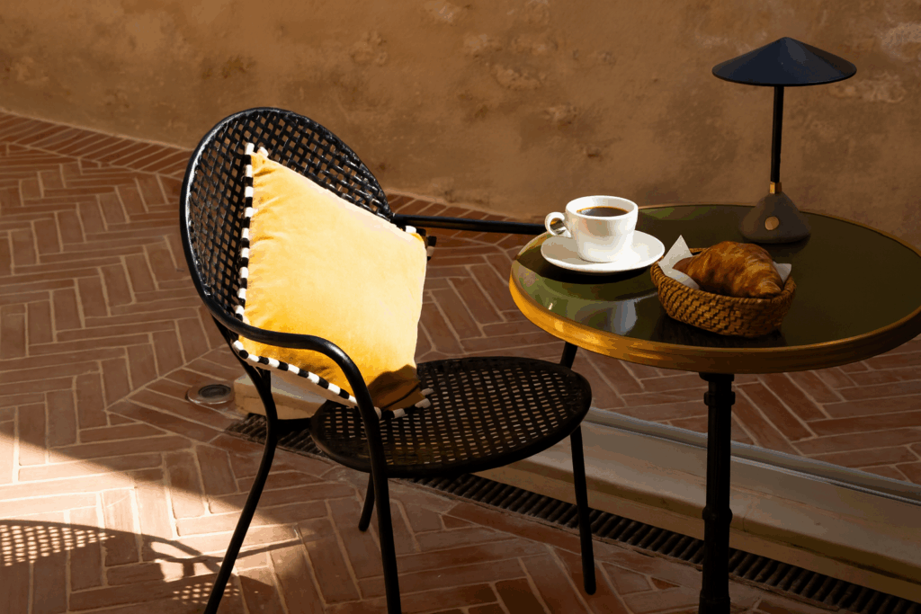 Petit déjeuner à la française ou express à l'hôtel